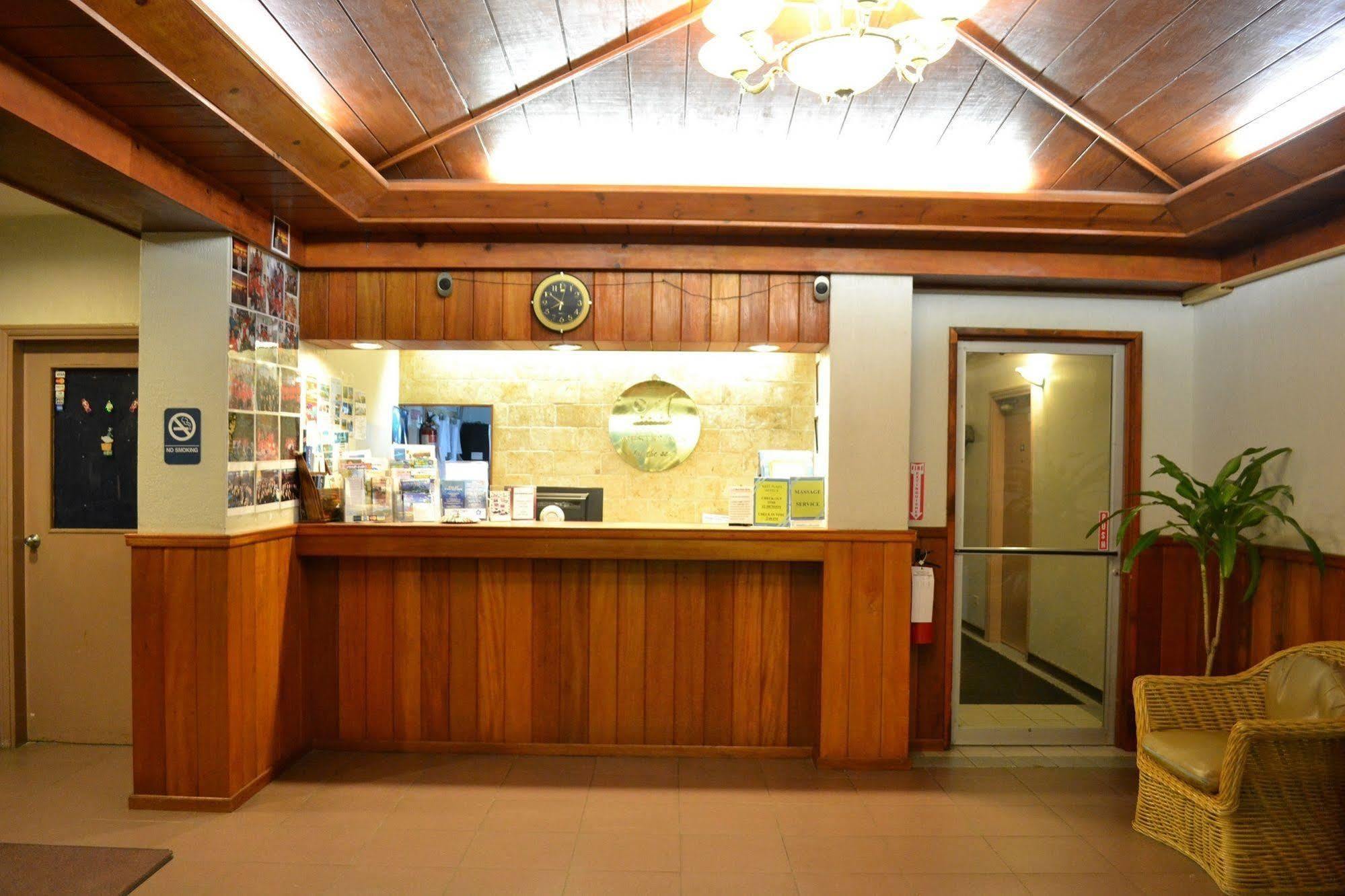 West Plaza By The Sea Koror Exterior foto