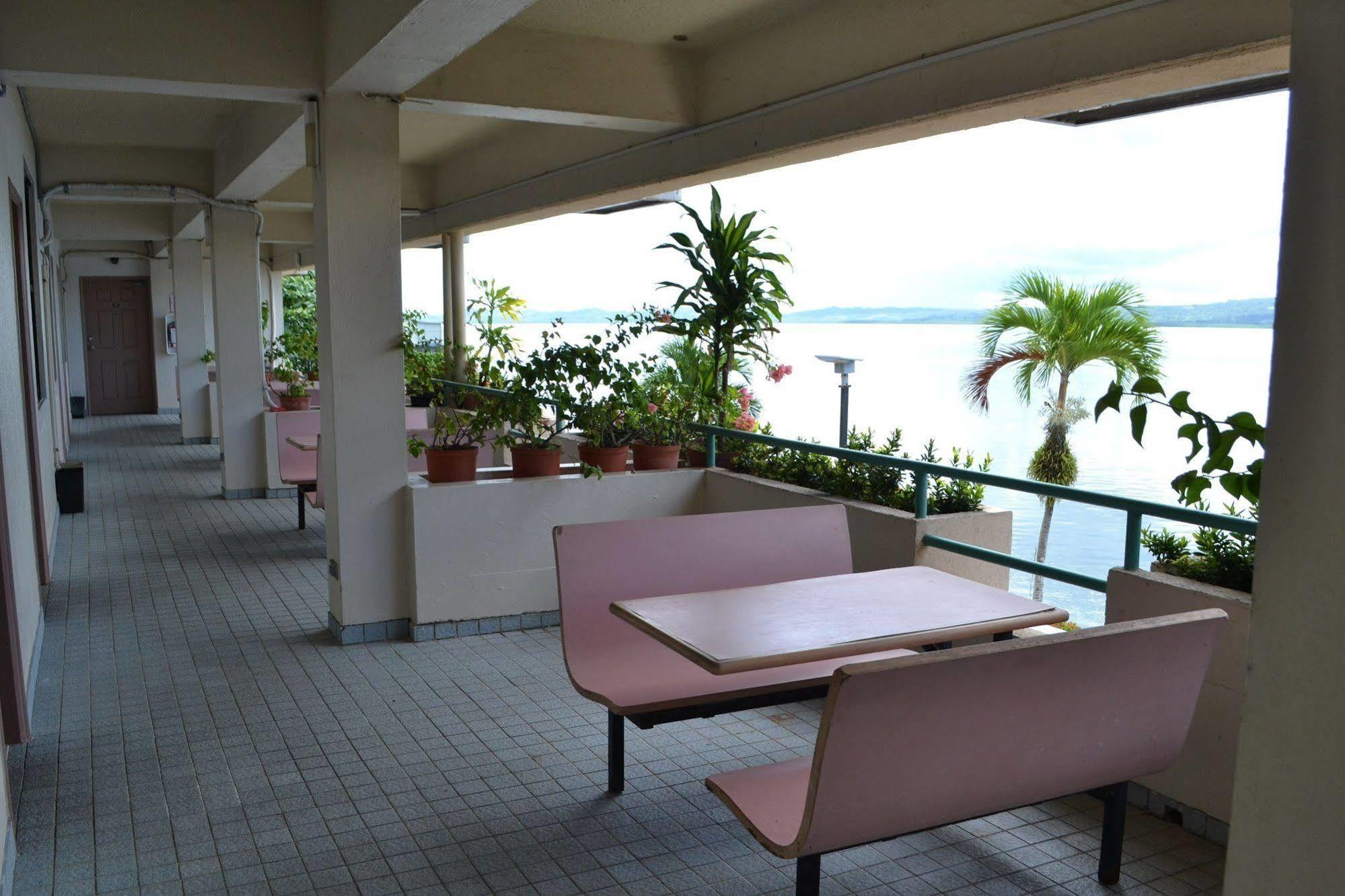 West Plaza By The Sea Koror Exterior foto